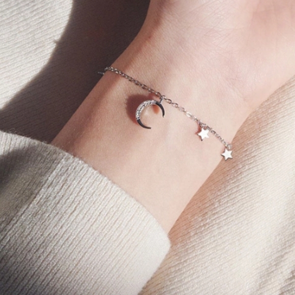 Jewelry - S925 sterling silver crescent moon stars bracelet